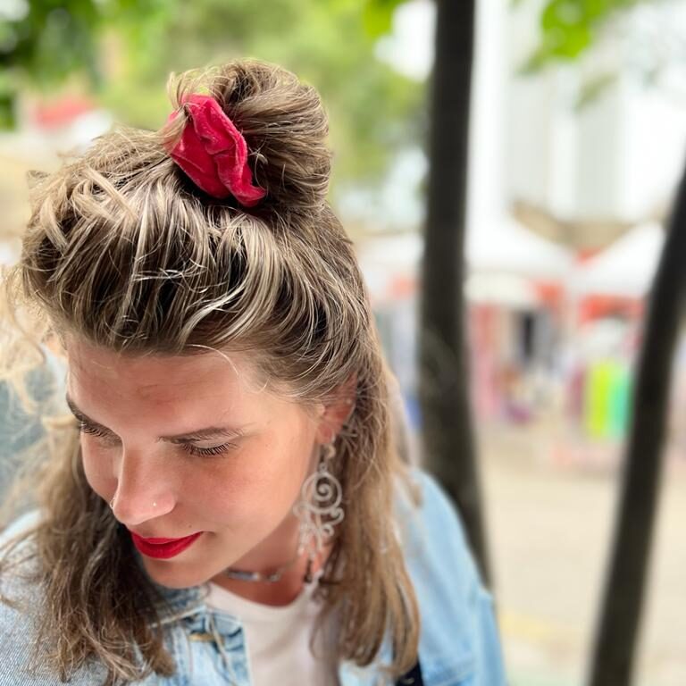 d6c739be-913a-4f09-8bd9-af6464204939